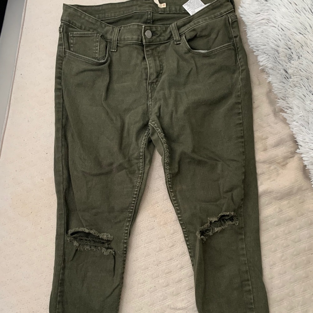 Distressed Skinny Jeans - Picture 2 of 6
